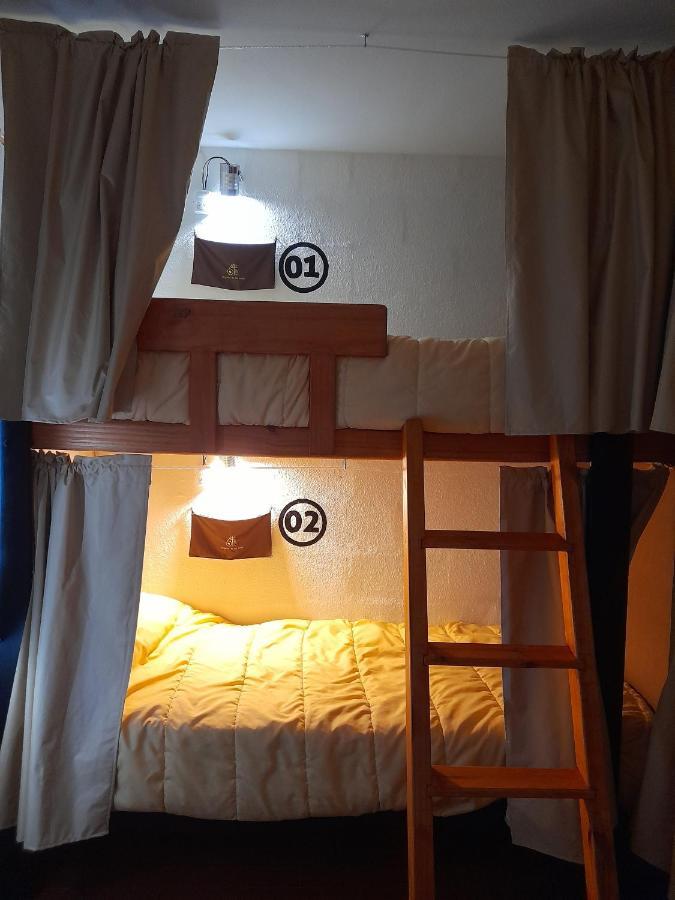 Hostel House 64Biguea El Calafate Esterno foto