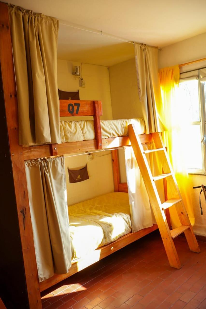 Hostel House 64Biguea El Calafate Esterno foto